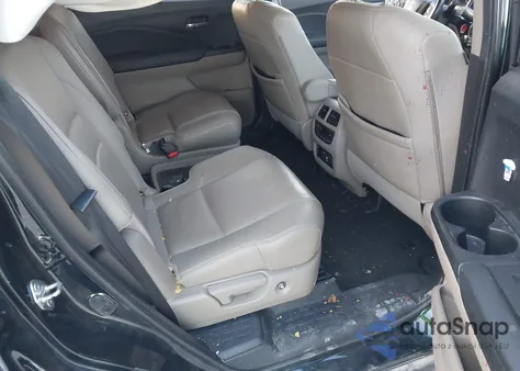 2019 Honda Pilot Elite z USA, uszkodzony, nr VIN 5FNYF6H03KB071156